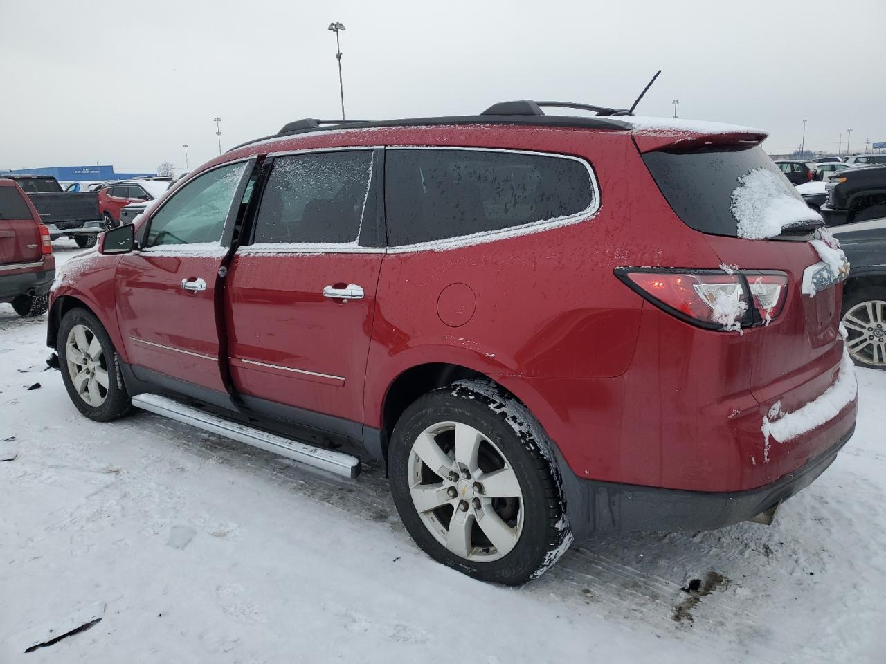 2013 Chevrolet Traverse - Image 2