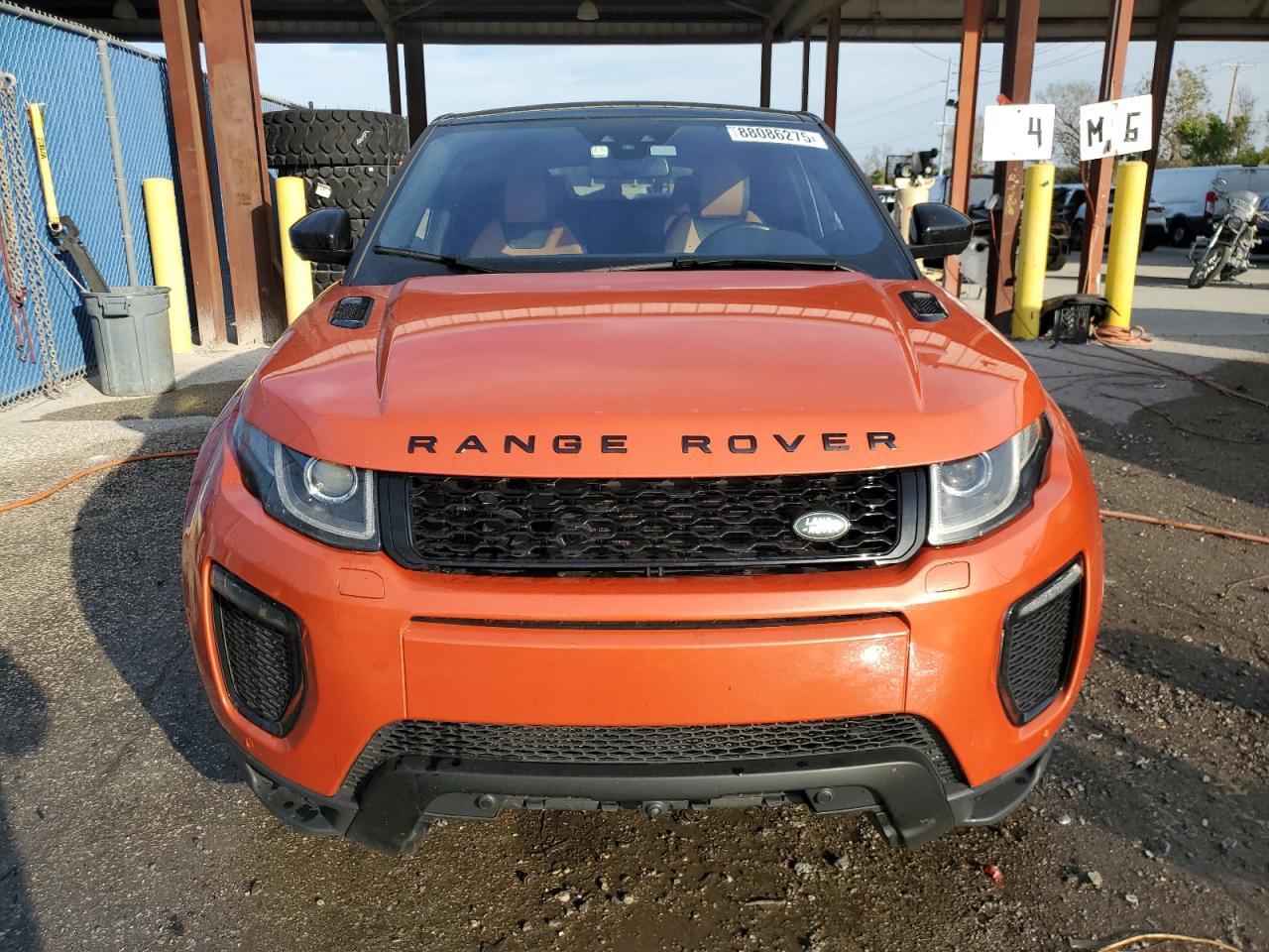 2017 Land Rover Range Rover - Image 5