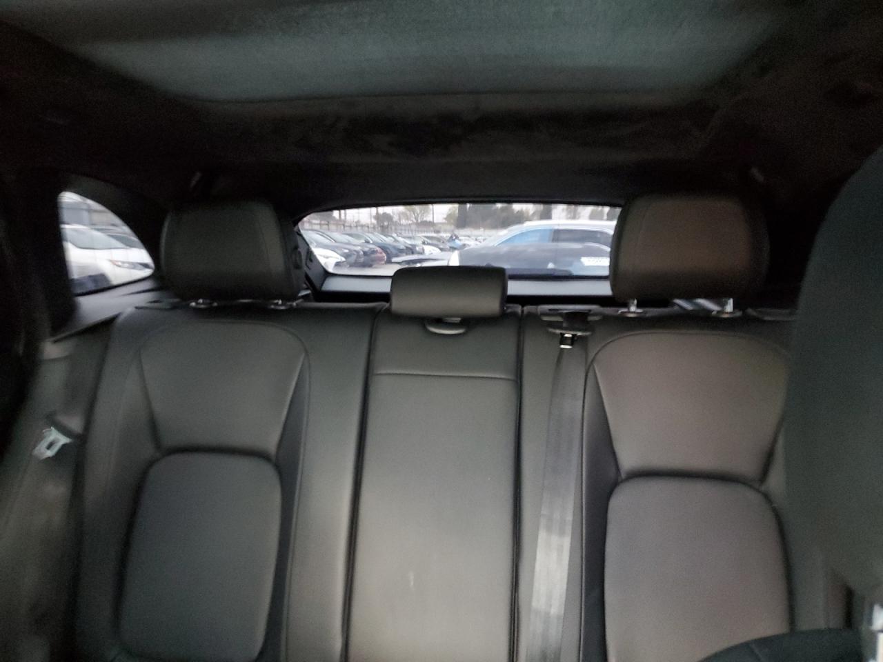 2020 Jaguar F-Pace - Image 10