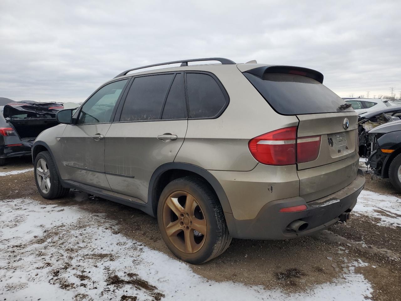 2010 BMW X5 - Image 2