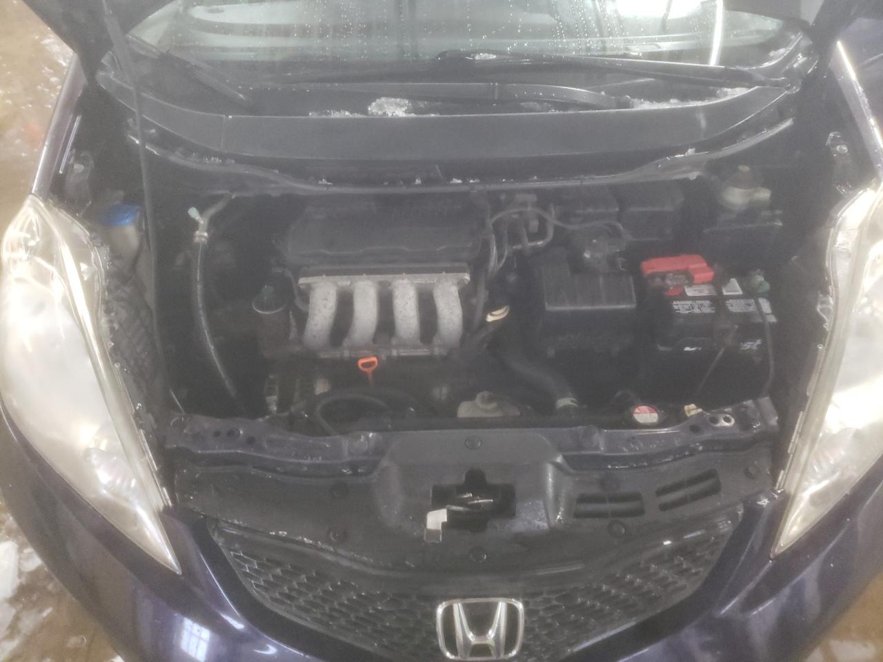 2009 Honda Fit - Image 11