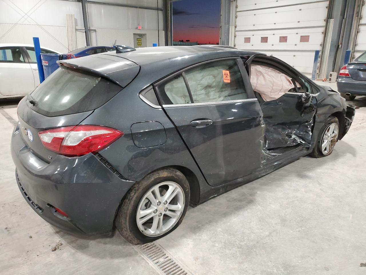 3G1BE6SM2HS612856 CHEVROLET CRUZE 2017
