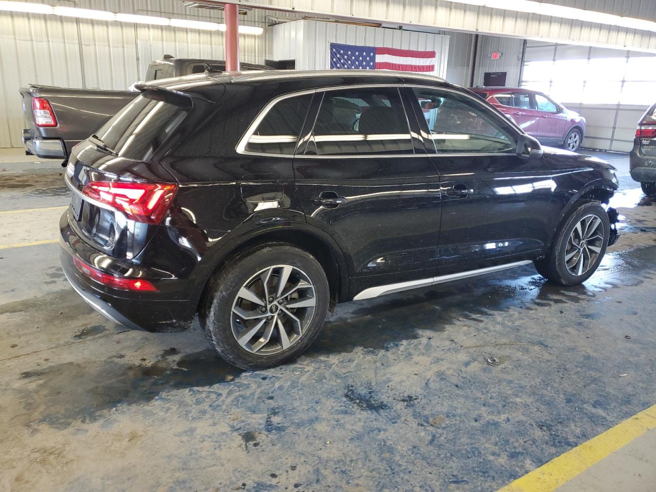 2021 Audi Q5 - Image 3