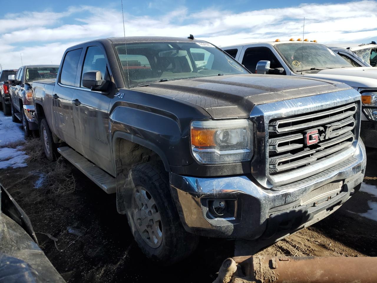 2015 GMC Sierra - Image 4