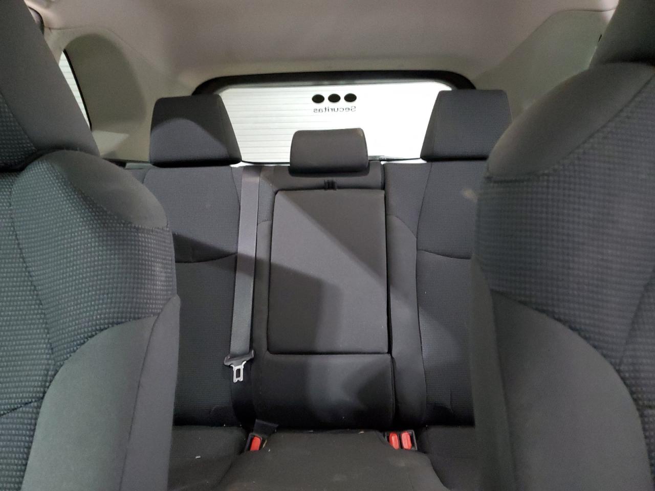 2022 Toyota RAV 4 - Image 10