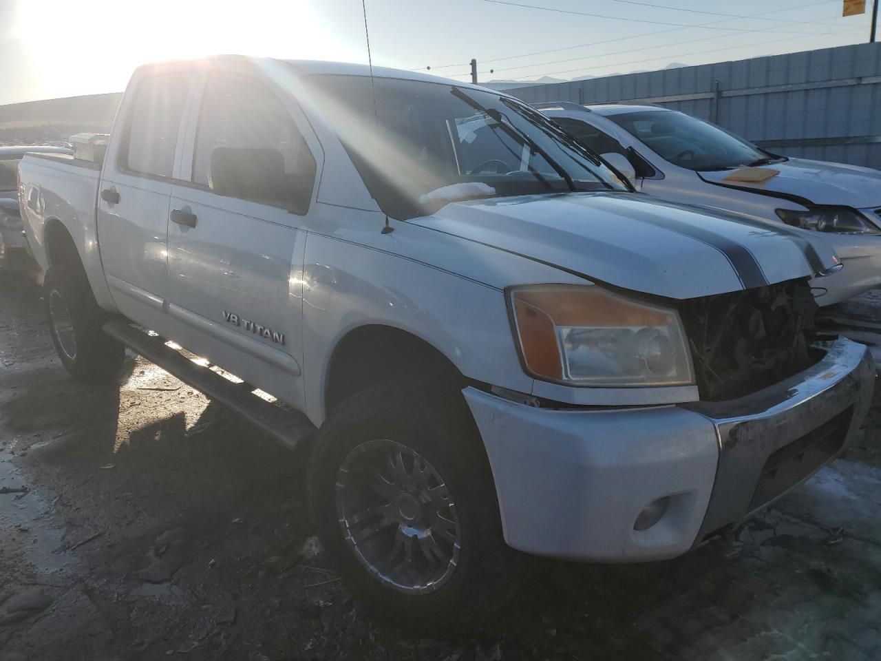 2012 Nissan Titan - Image 4