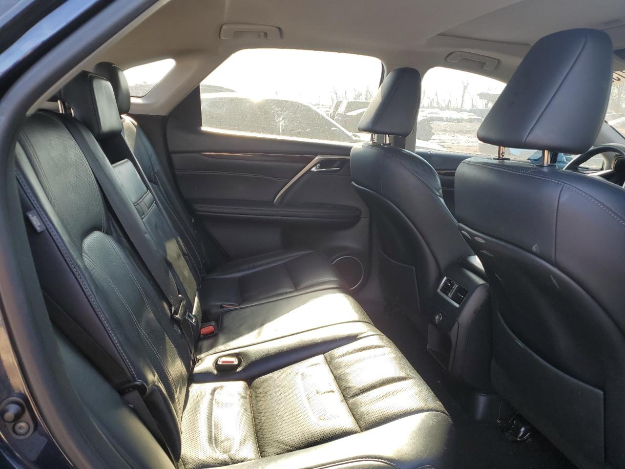 2018 Lexus RX - Image 11