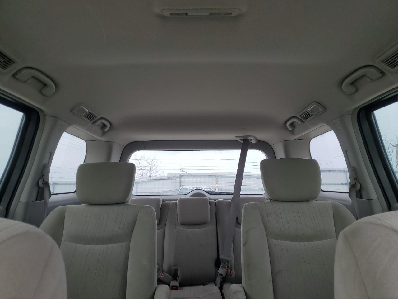 2017 Nissan Quest - Image 10