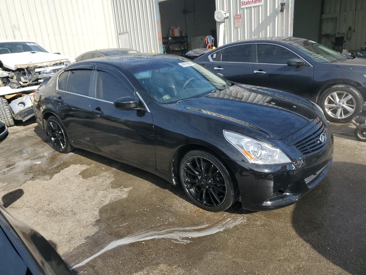 2010 Infiniti G - Image 4