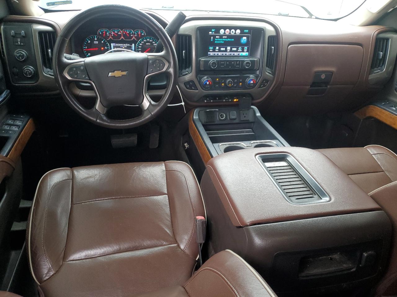 2017 Chevrolet Silverado - Image 8