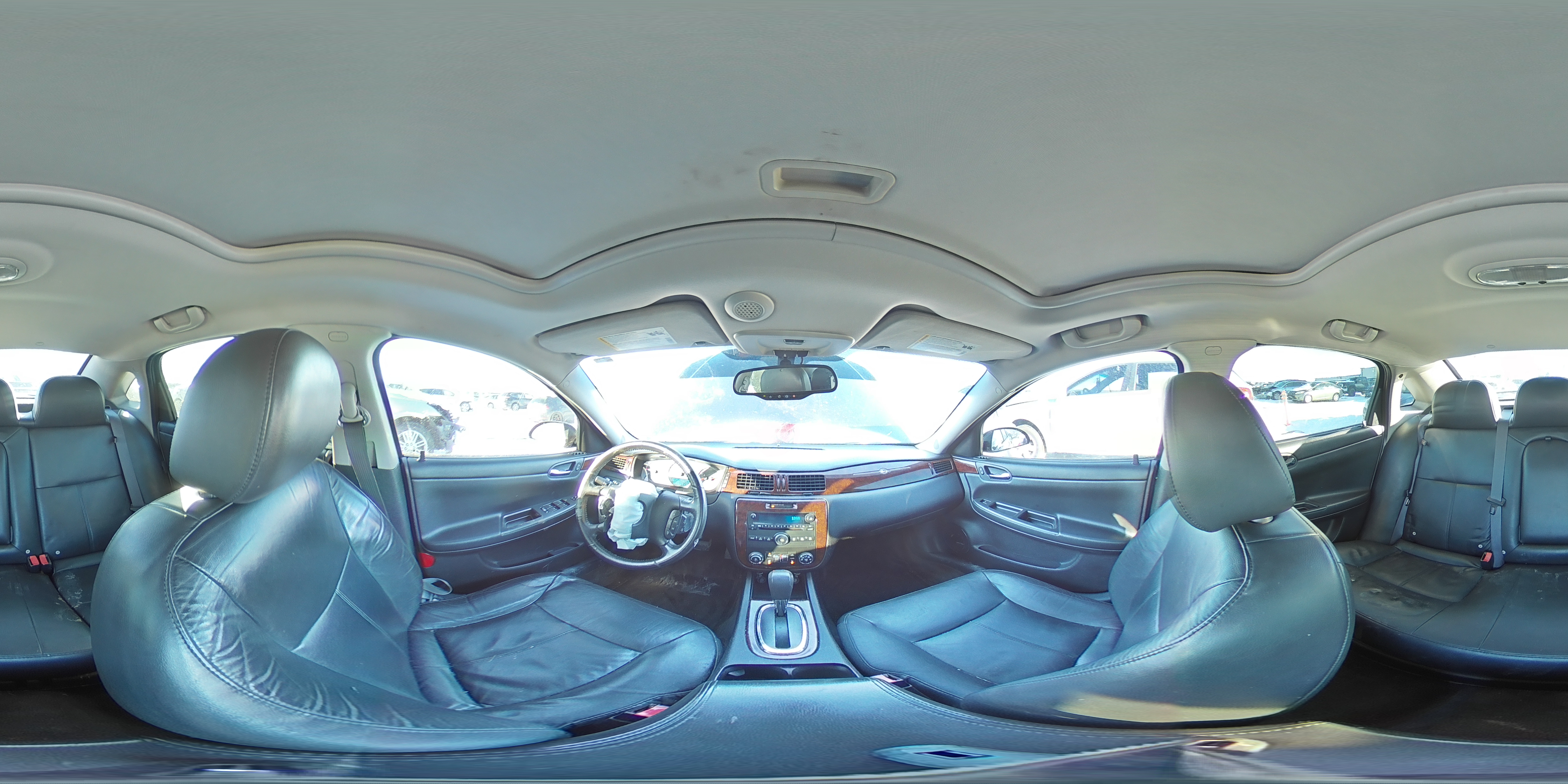 2011 Chevrolet Impala - Image 13