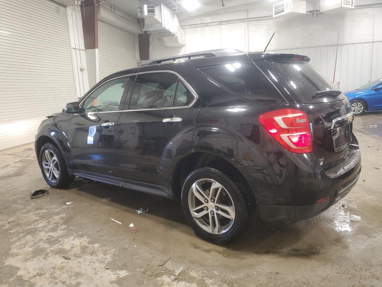 2016 Chevrolet Equinox - Image 2