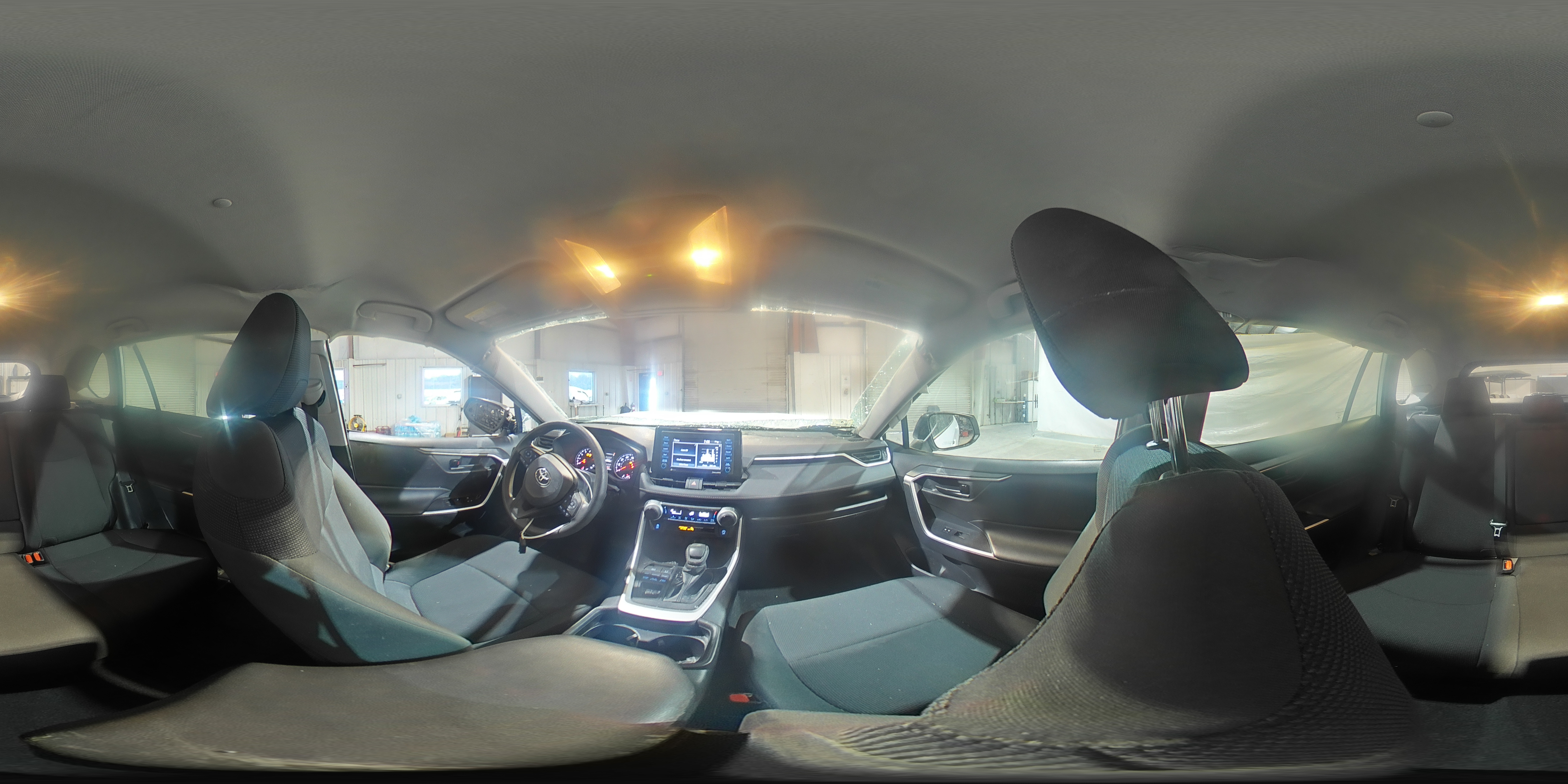 2021 Toyota RAV 4 - Image 13
