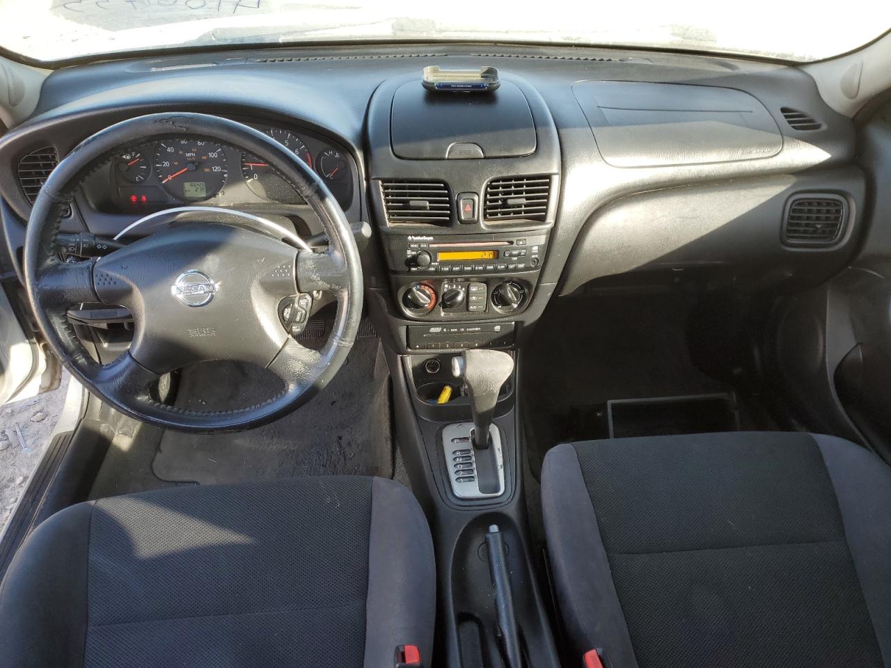 2006 Nissan Sentra - Image 8