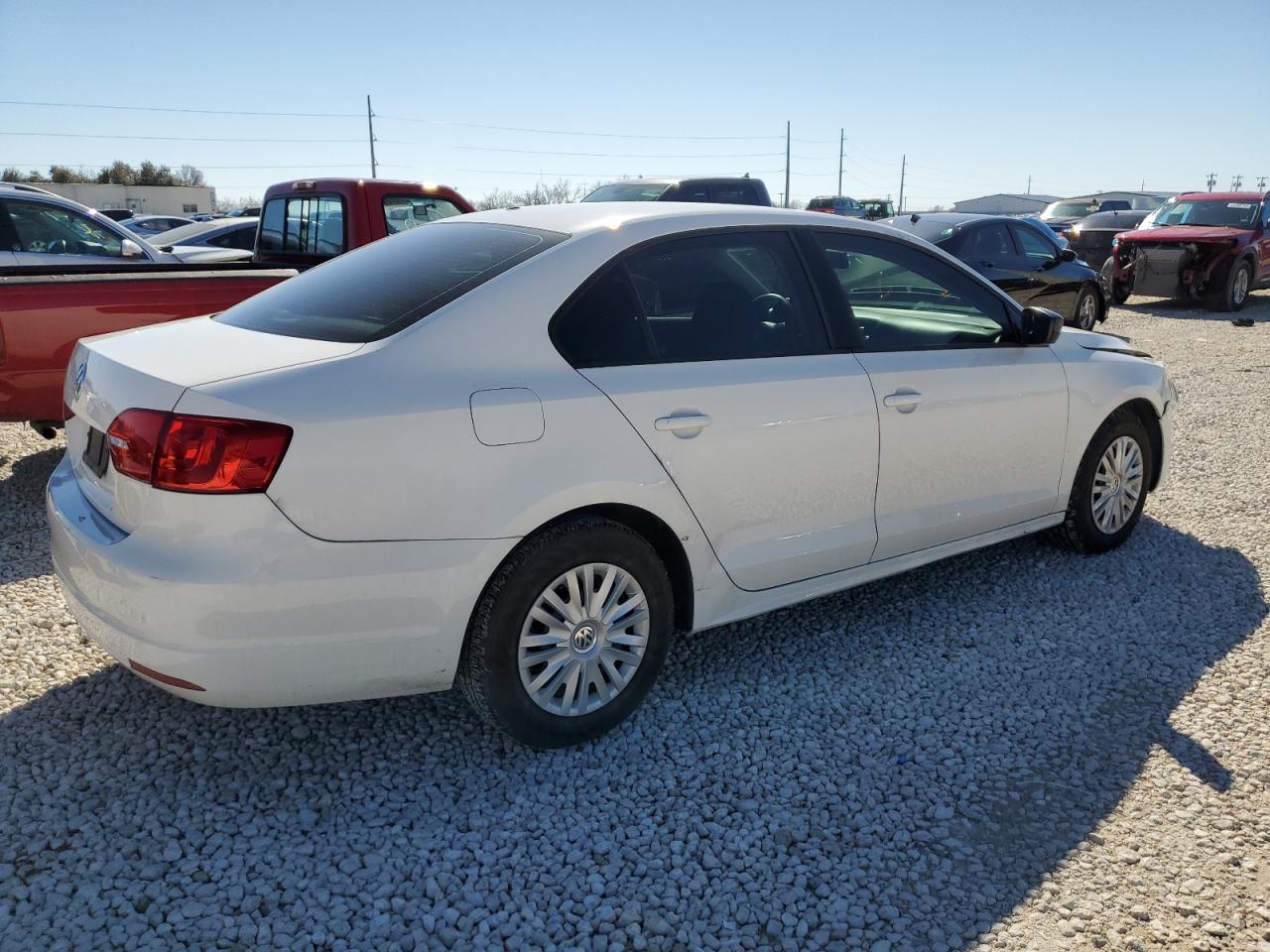 2014 Volkswagen Jetta - Image 3