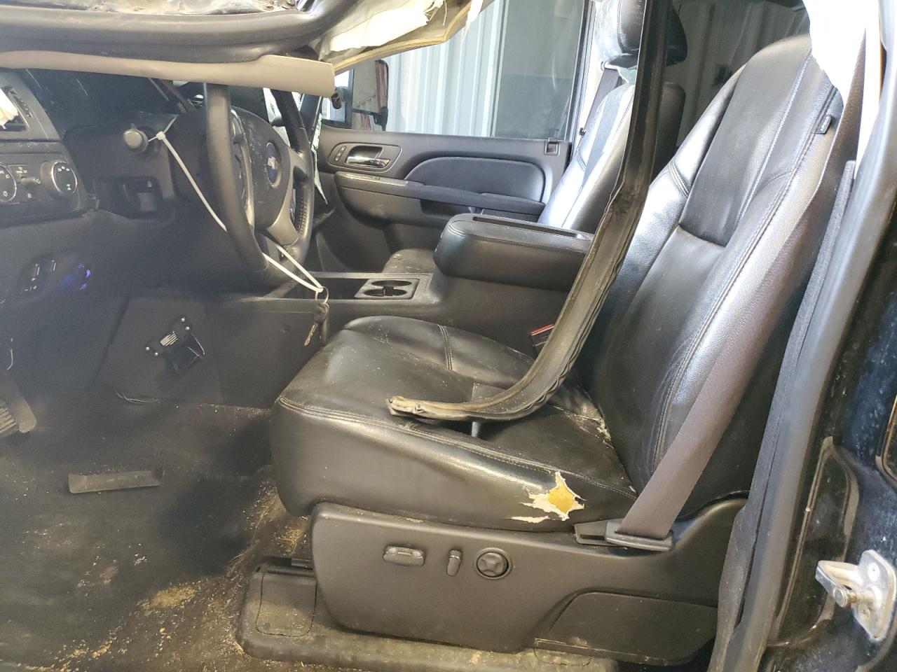 2012 Chevrolet Silverado - Image 7