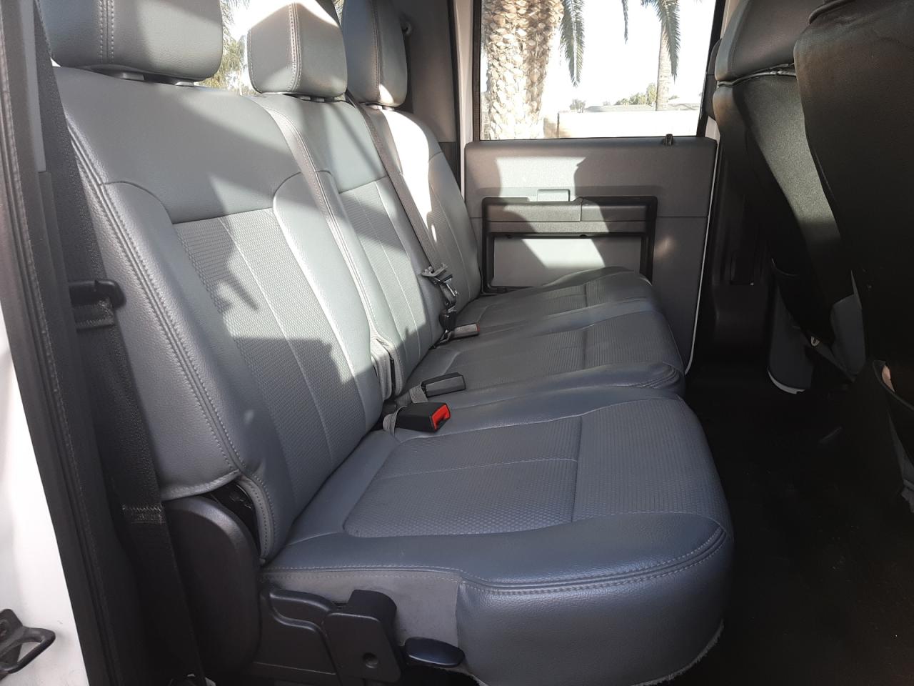 2013 Ford F350 - Image 10