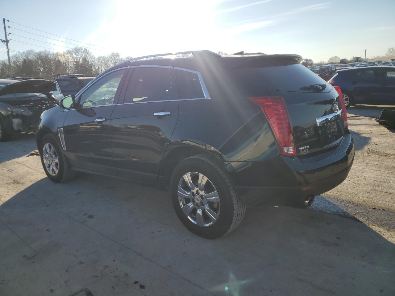 VIN 3GYFNBE35ES664945 2014 CADILLAC SRX no.2