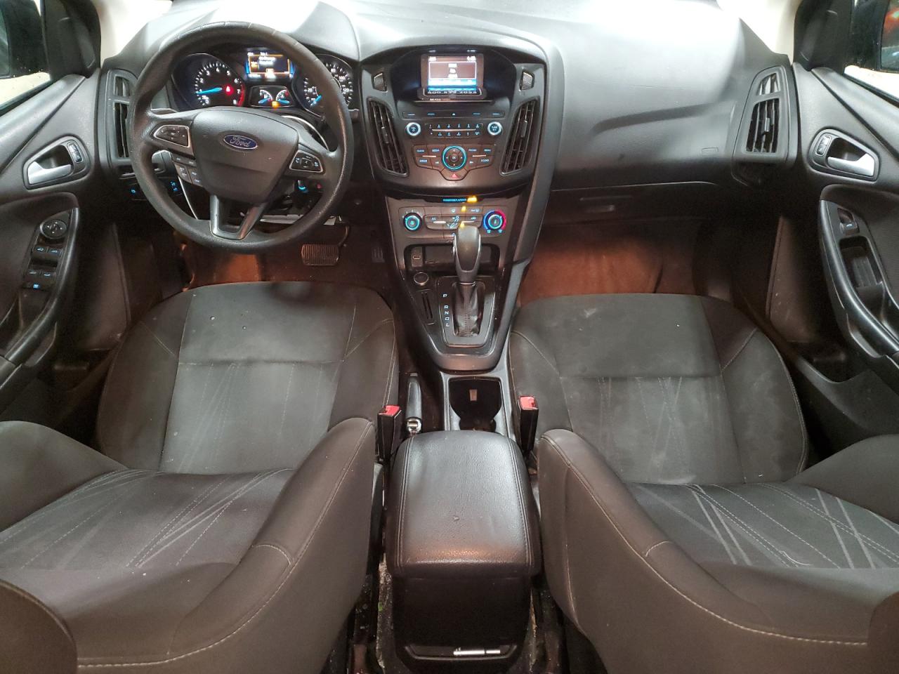 2017 Ford Focus - Image 8