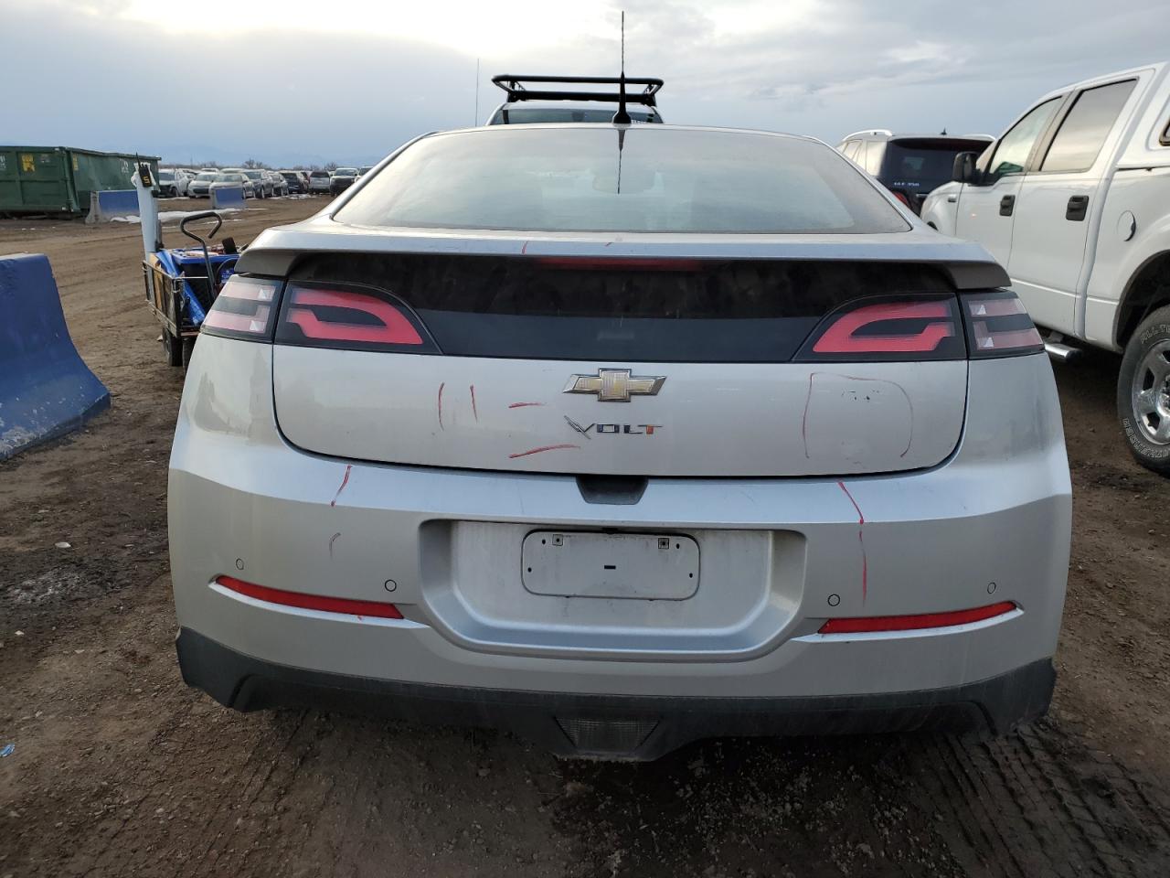 2013 Chevrolet Volt - Image 6