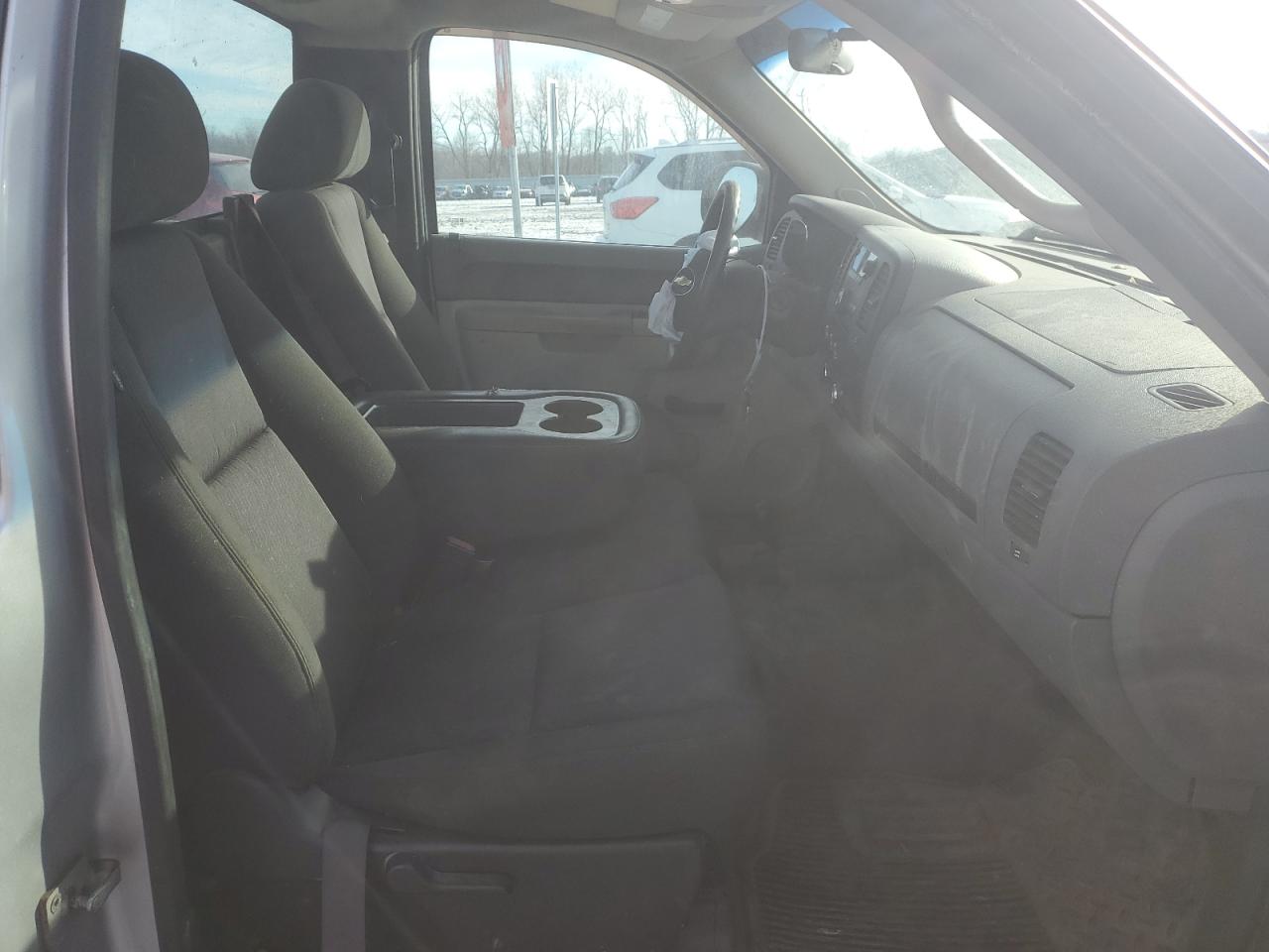 2012 Chevrolet Silverado - Image 10