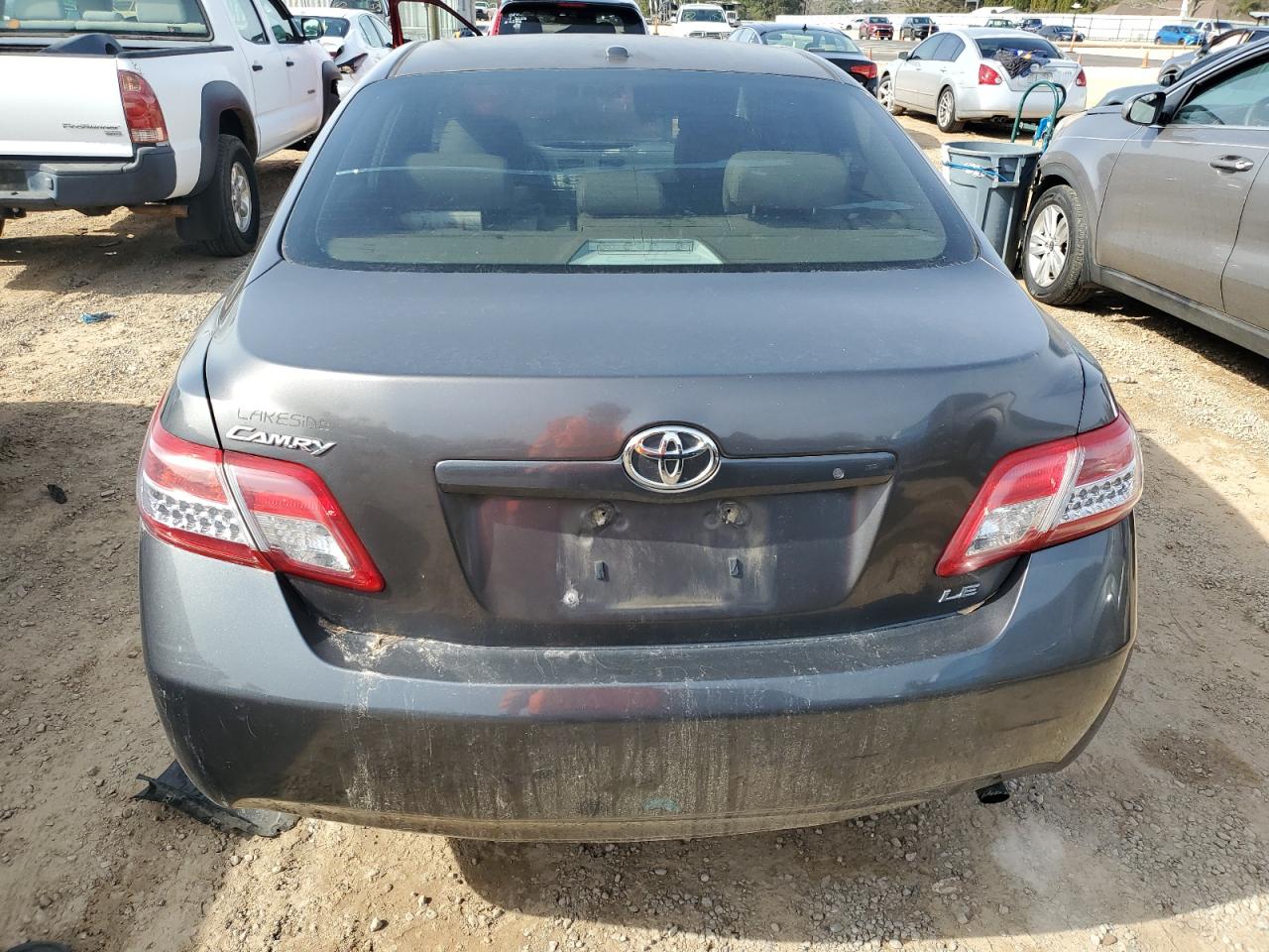 2011 Toyota Camry - Image 6
