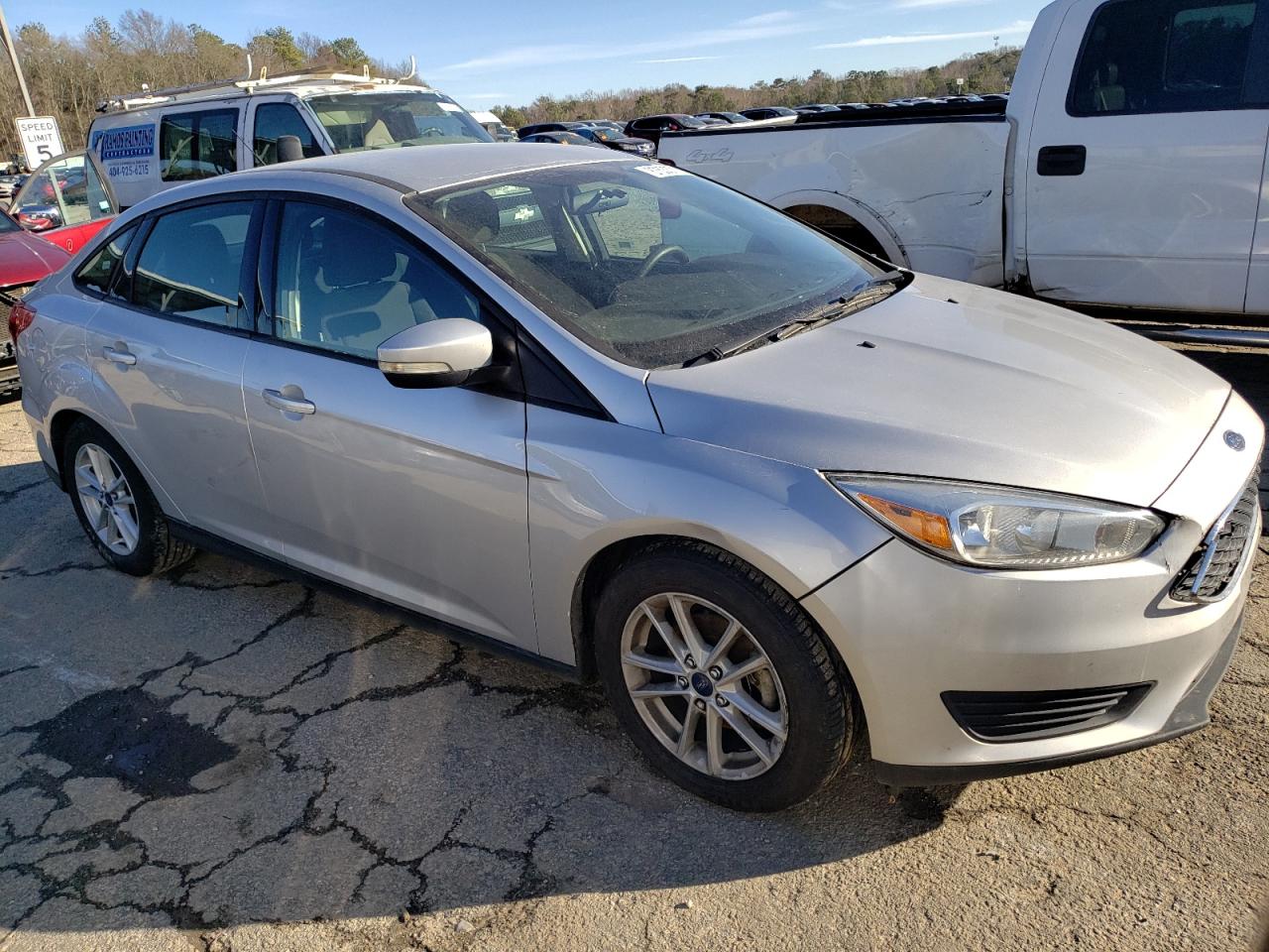 VIN 1FADP3F28FL205439 2015 FORD FOCUS no.4