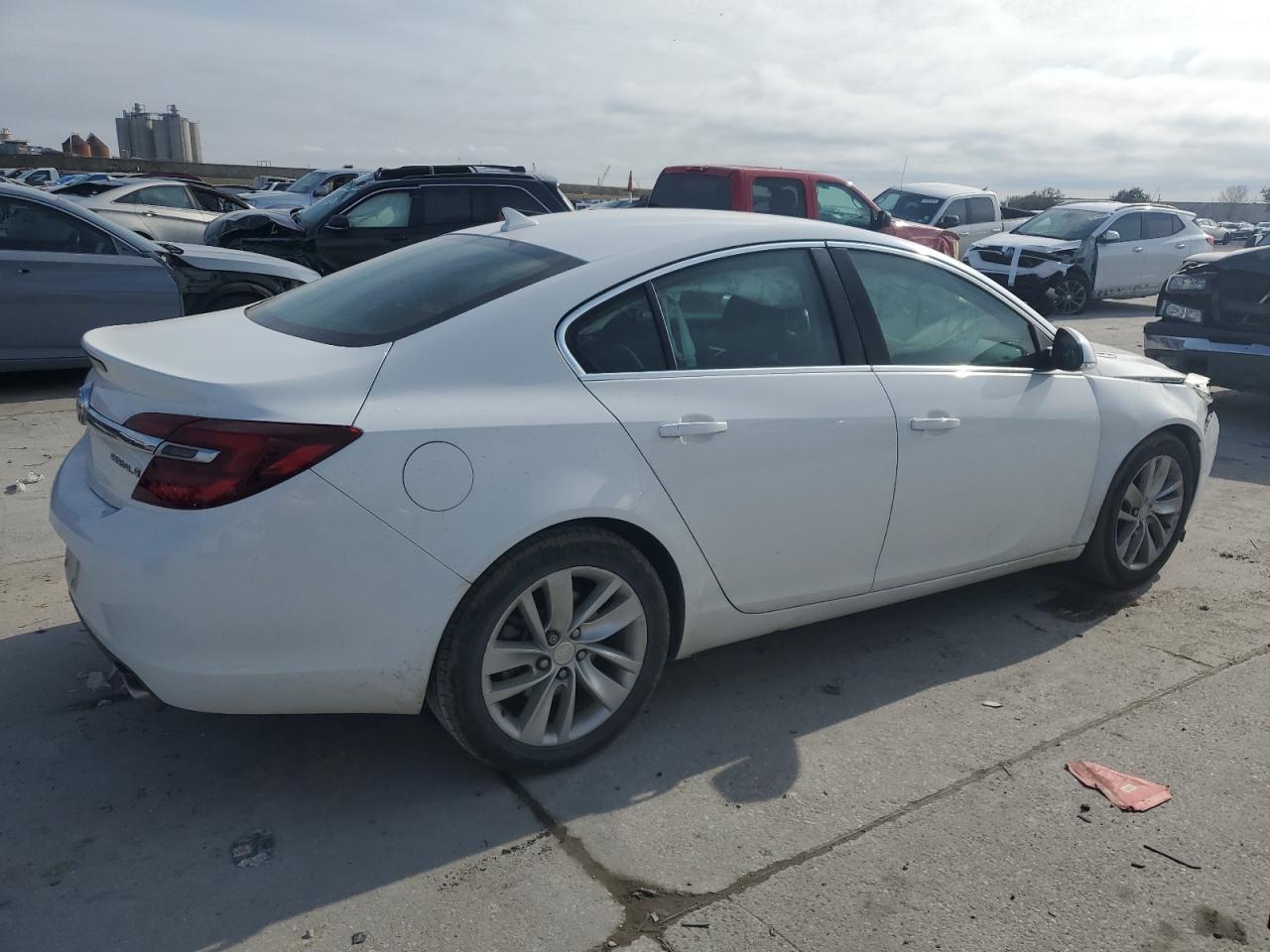 2014 Buick Regal - Image 3