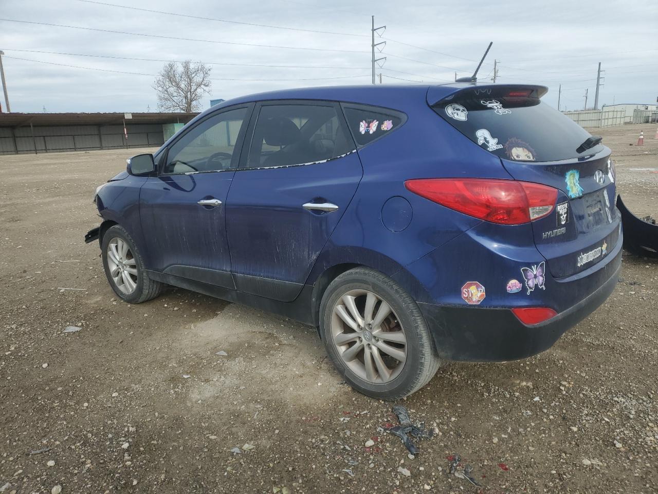 2010 Hyundai Tucson - Image 2