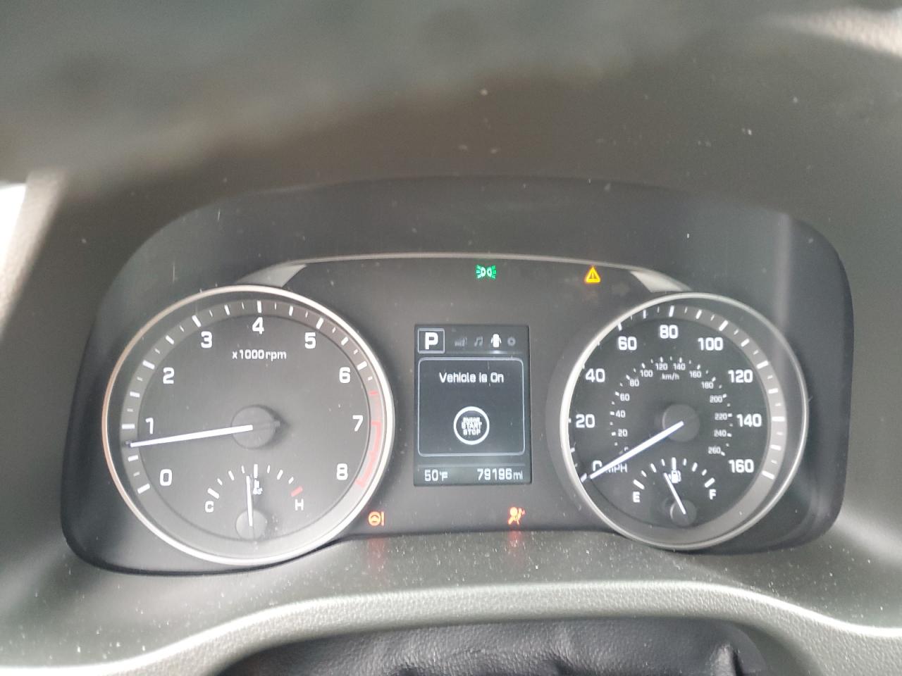 2018 Hyundai Elantra - Image 9