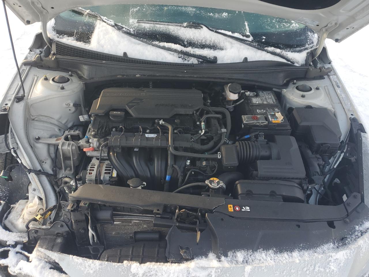 2021 Hyundai Elantra - Image 11