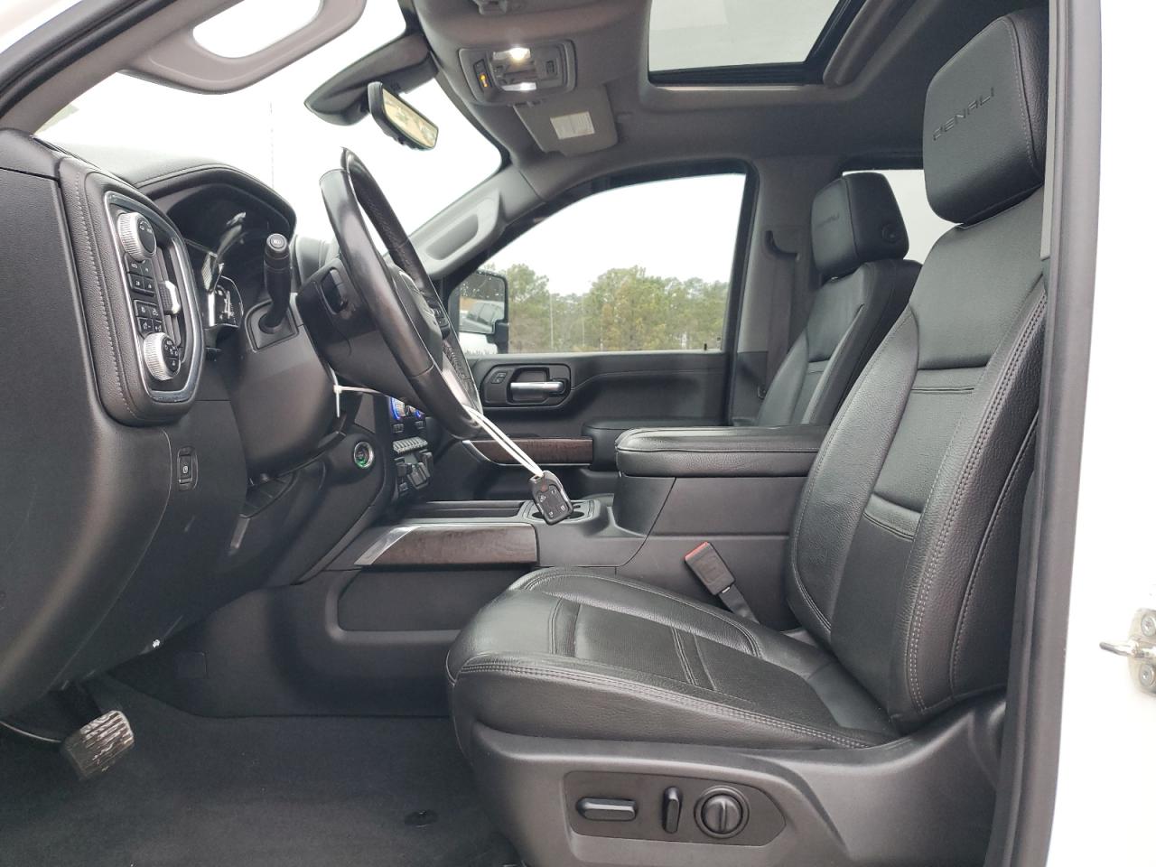 2020 GMC Sierra - Image 7