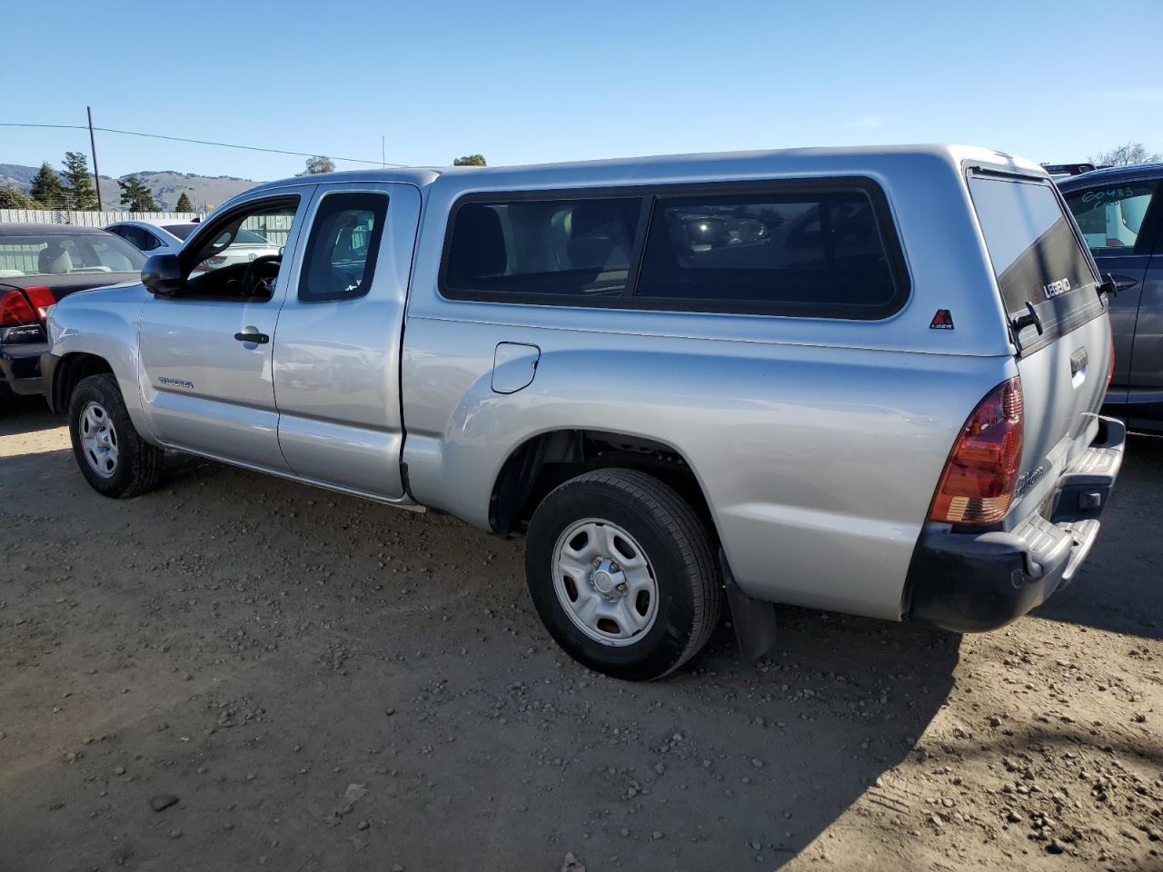 2013 Toyota Tacoma - Image 2