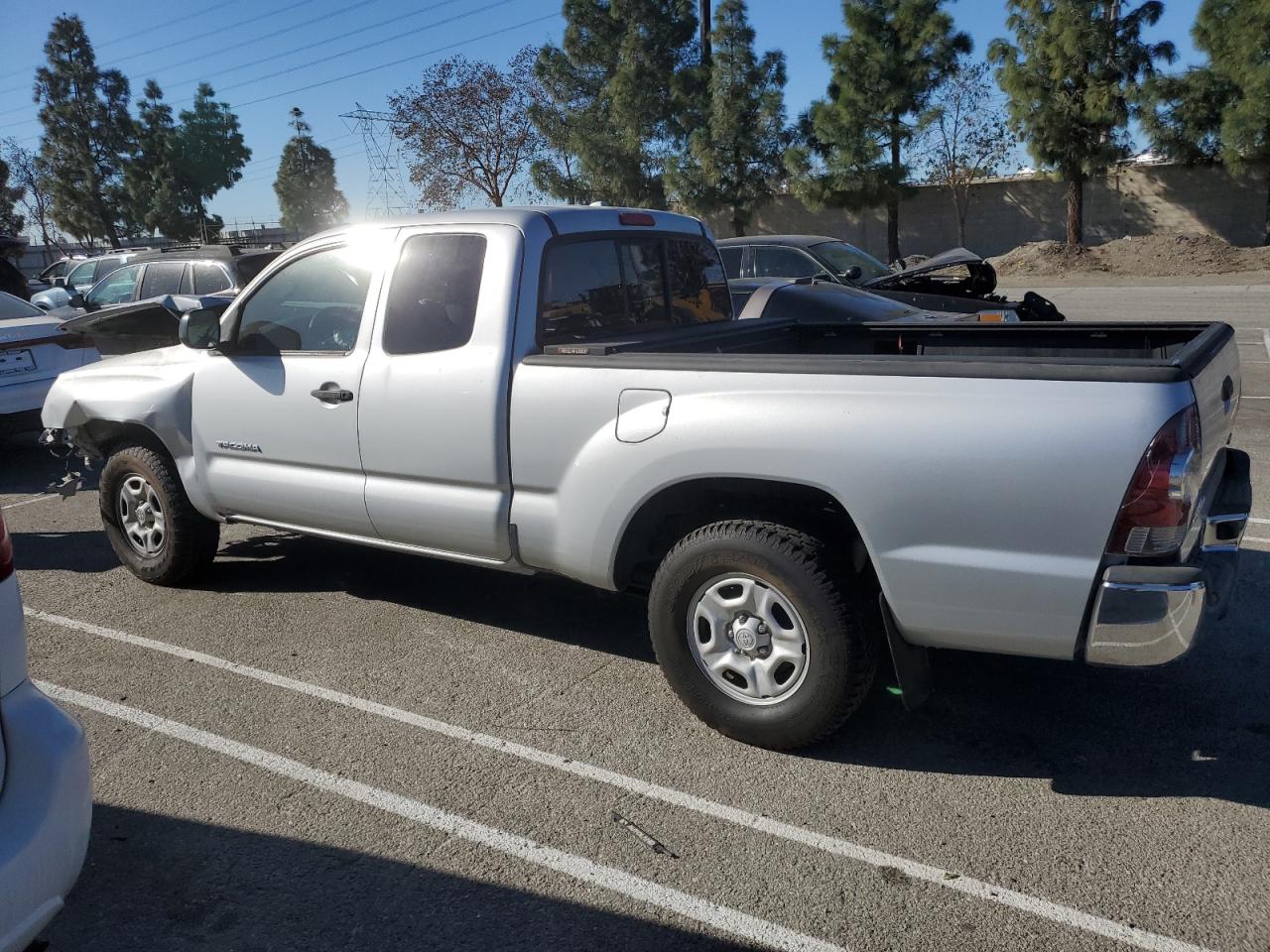 2009 Toyota Tacoma - Image 2