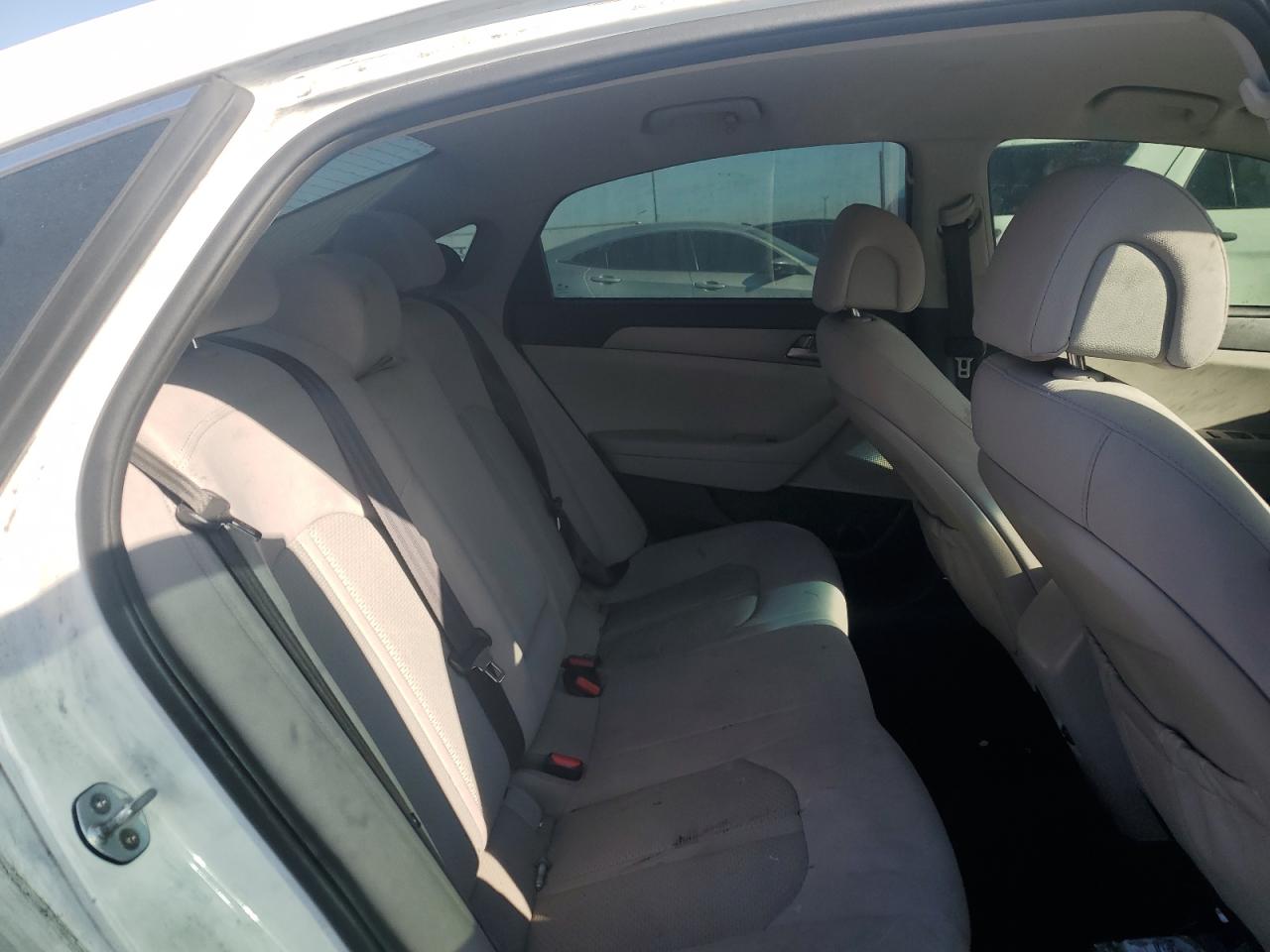 2016 Hyundai Sonata - Image 10