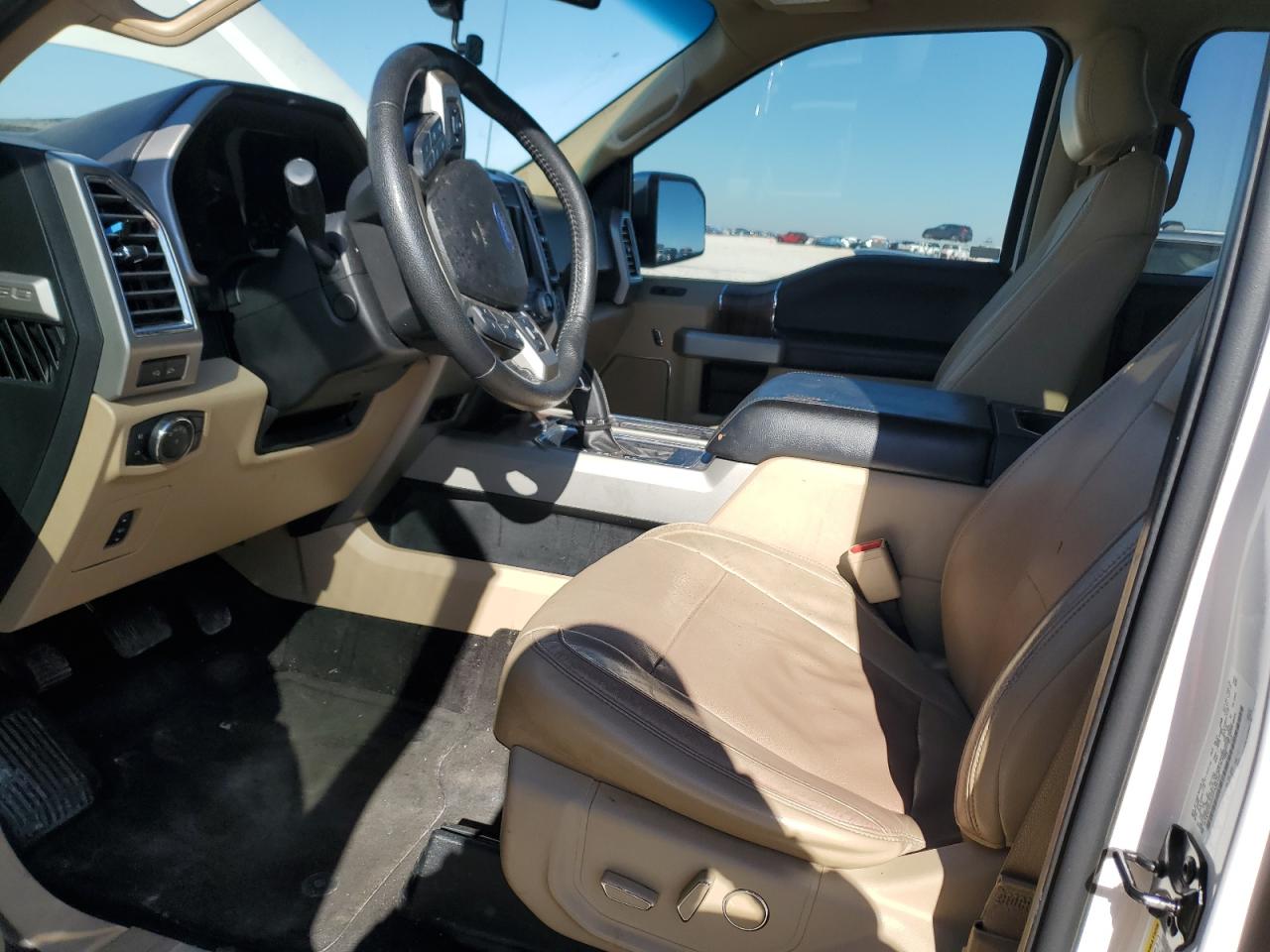 2015 Ford F-150 - Image 7