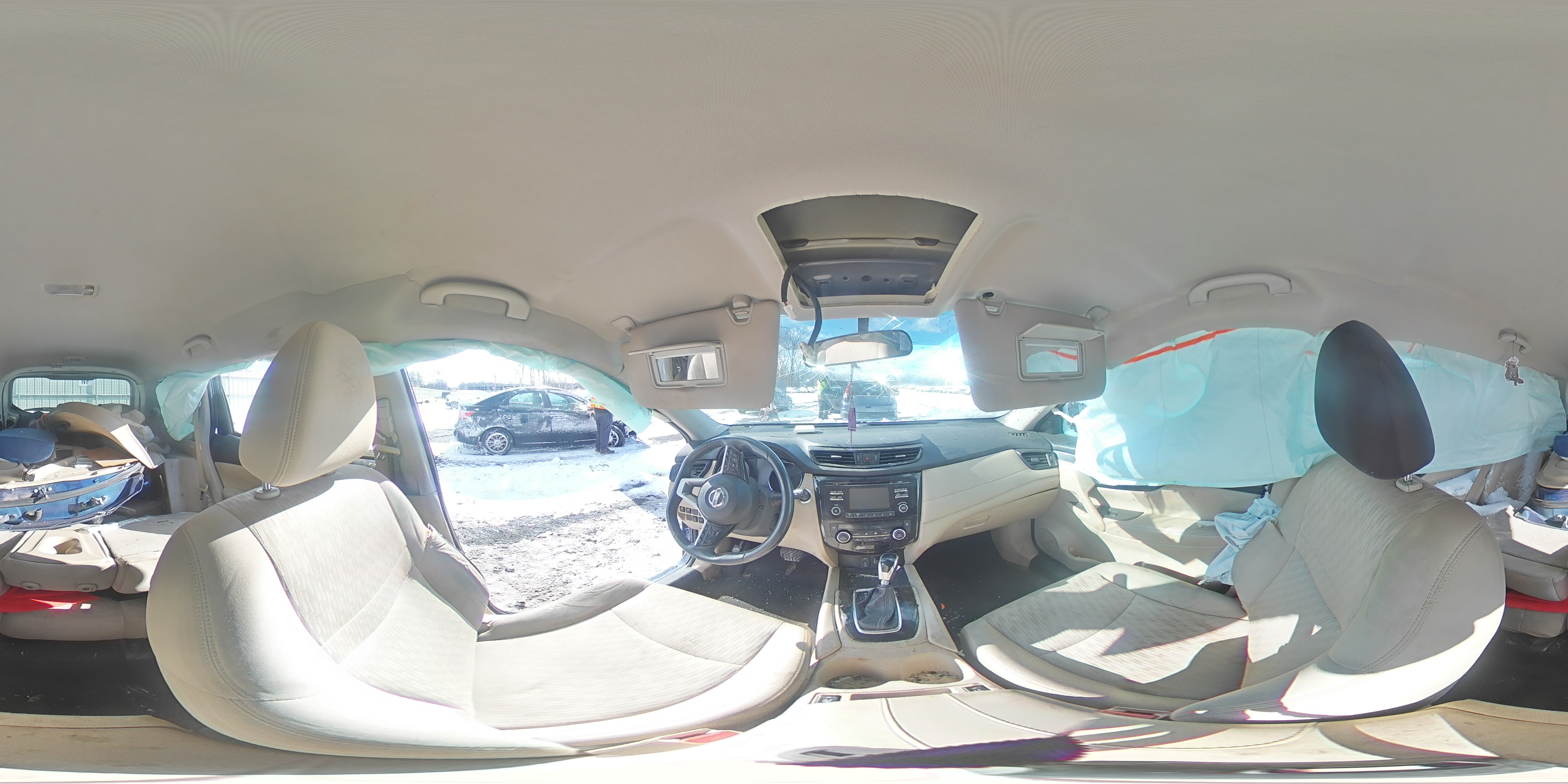 2017 Nissan Rogue - Image 12