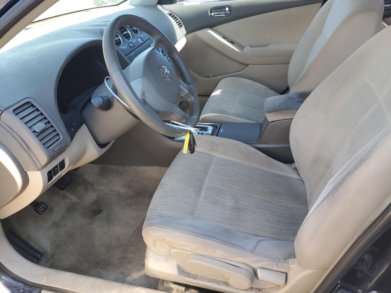 2011 Nissan Altima - Image 7