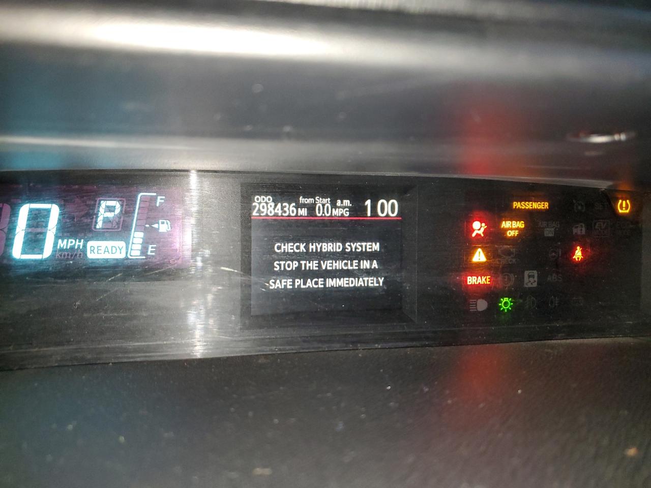 2014 Toyota Prius - Image 9