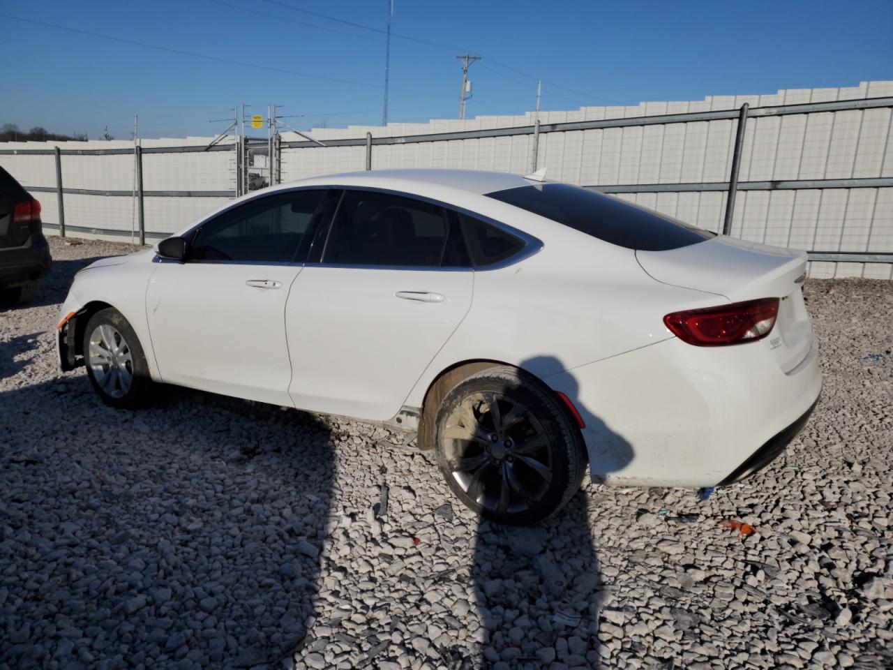 2015 Chrysler 200 - Image 2