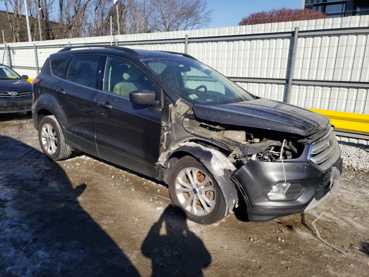2018 Ford Escape - Image 4