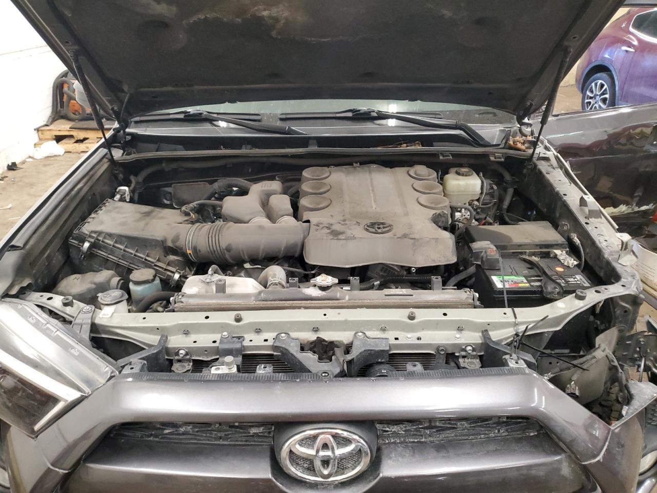 2019 Toyota 4Runner - Image 12