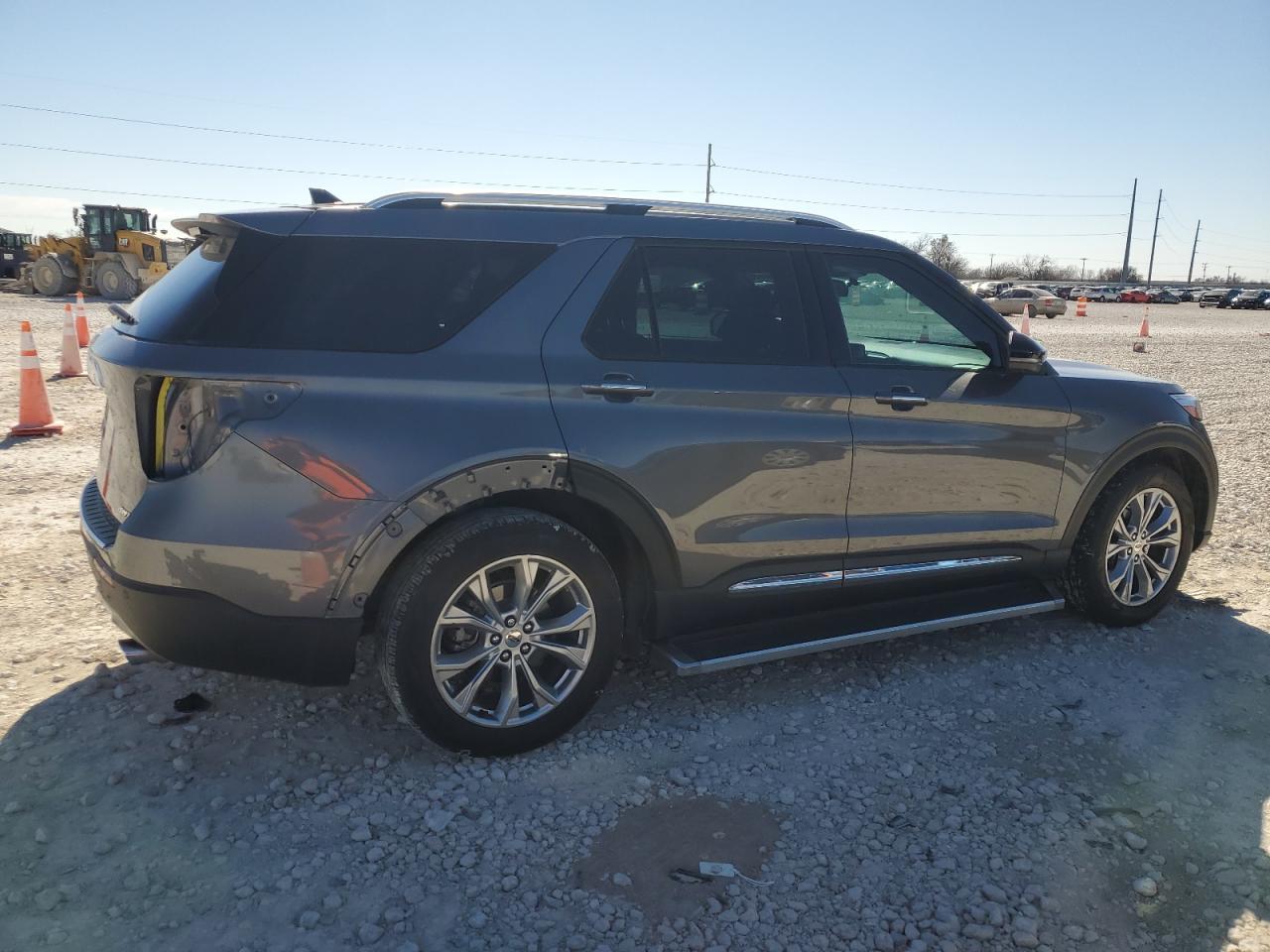 2021 Ford Explorer - Image 3