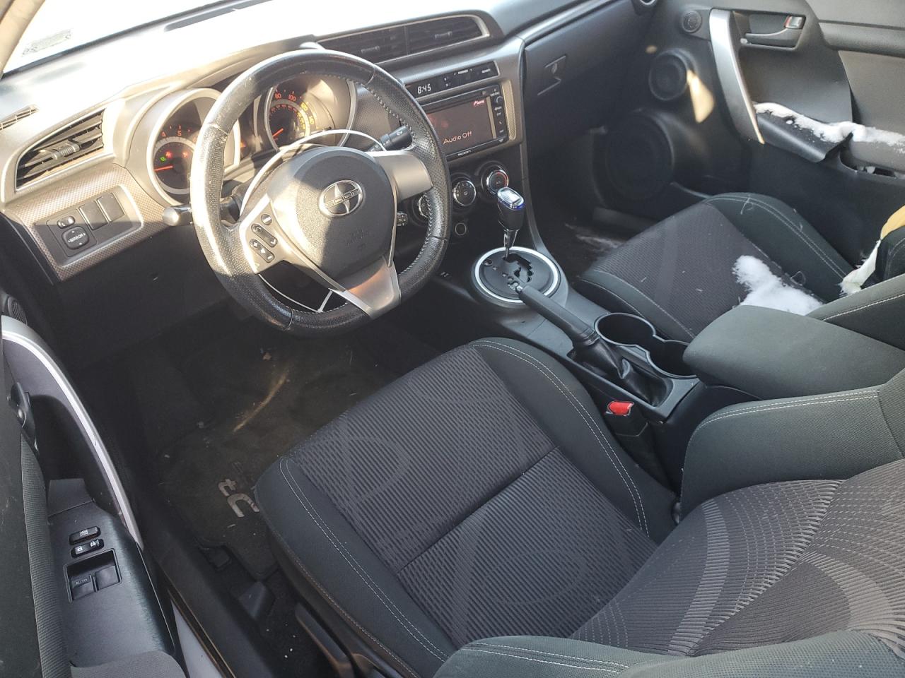 2014 Toyota tC - Image 8