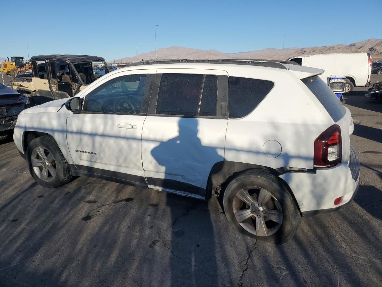 2017 Jeep Compass - Image 2