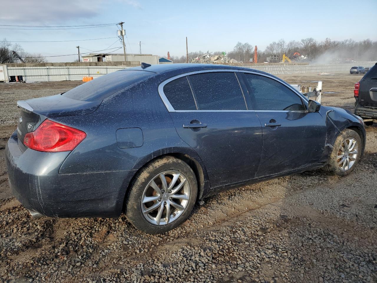 2009 Infiniti G - Image 3
