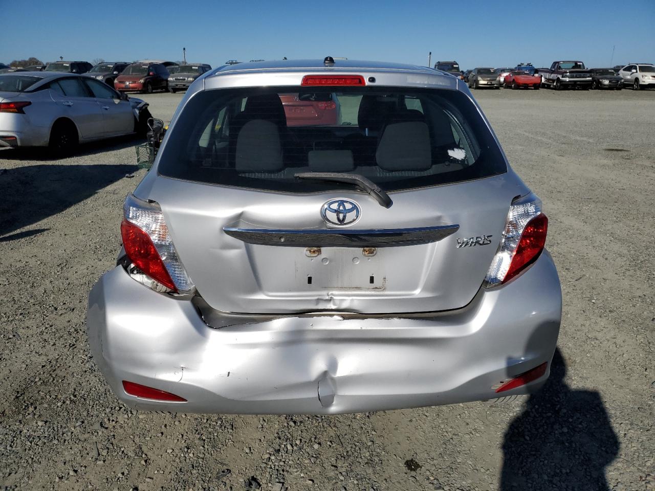 2014 Toyota Yaris - Image 6