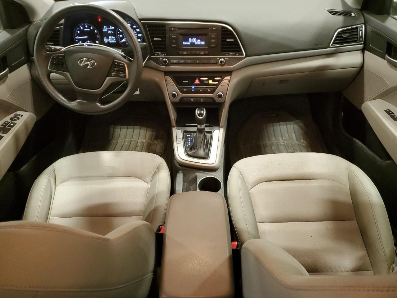 2017 Hyundai Elantra - Image 8