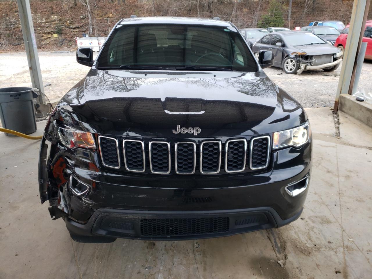 2019 Jeep Grand Cherokee - Image 5