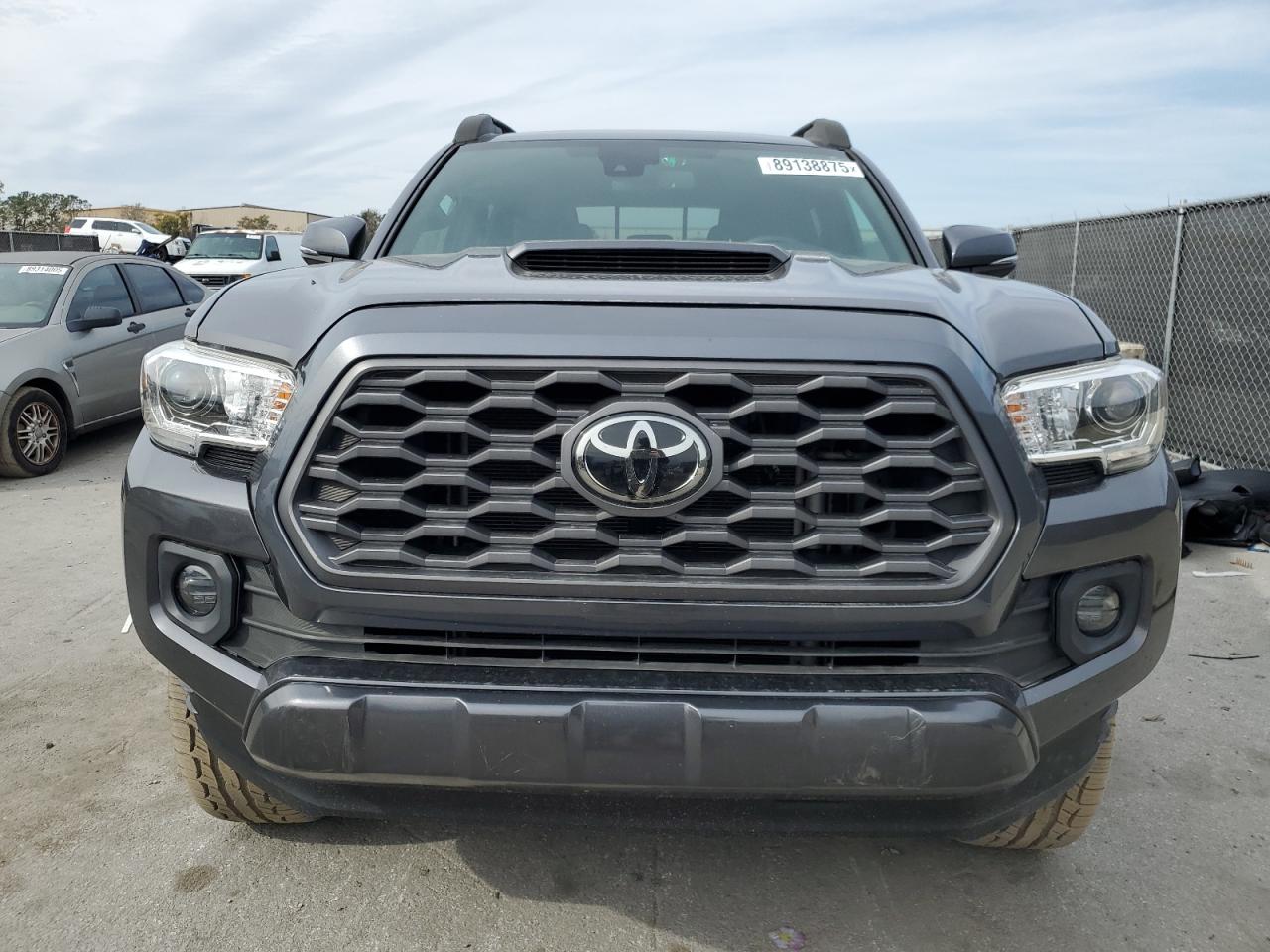 2021 Toyota Tacoma - Image 5